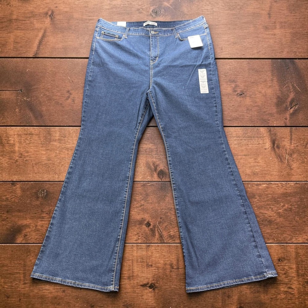 NEW Signature Levi Strauss Womens Totally Shaping High Rise Flare Jean 18S 34x30